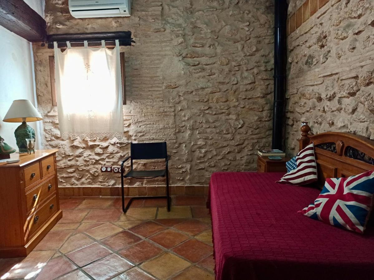 La Fabriqueta De Cent Piques Guest House Fontanars dels Alforins Bagian luar foto